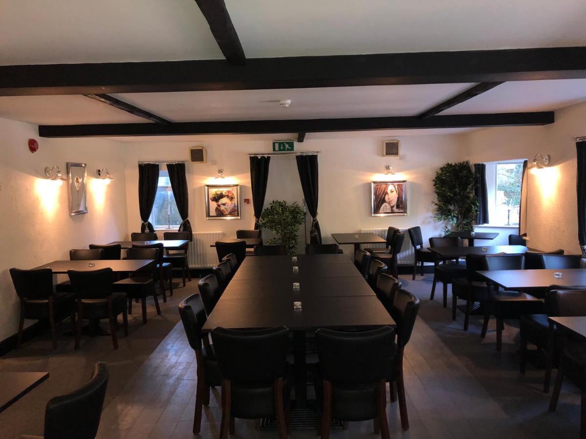 Old Hunters Lodge Whipsnade Limited المظهر الخارجي الصورة
